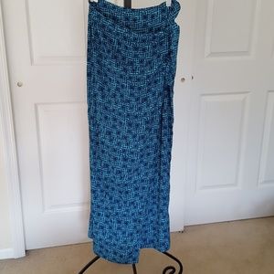 New york & Company wrap around Skirt size 4